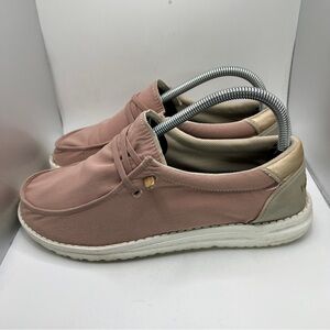 Women’s Hey Dude’s Size 8